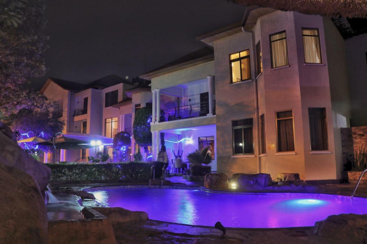 Elevate Suites Designated Transit Hotel Кигали Экстерьер фото